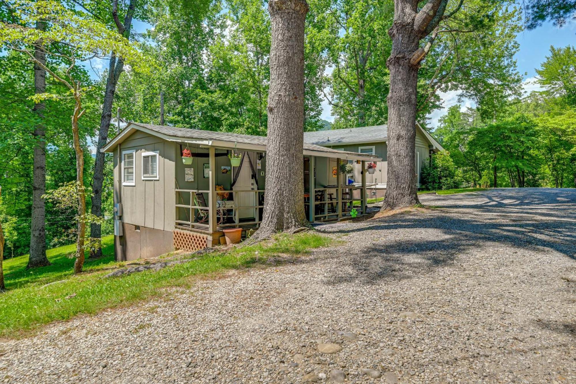 Pet-Friendly Vacation Rental Cabin In Whittier Exterior photo